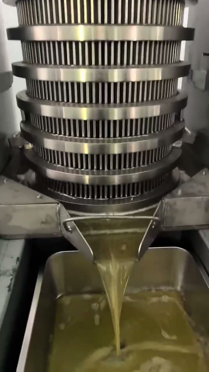 Peanut crude oil filtration video
